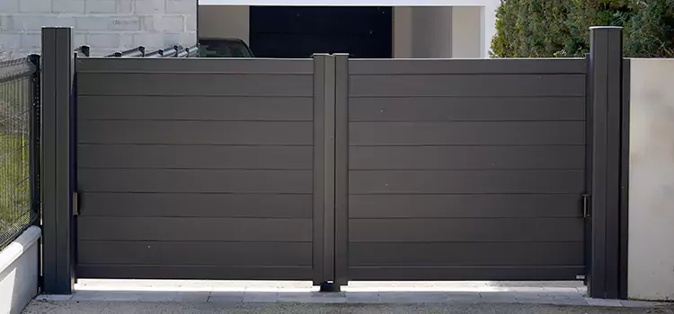 Common Residential Gate Issues We Resolve in Oak Park, MI